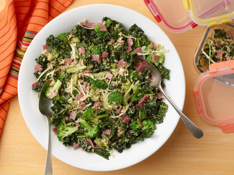 Healthy Lunch Ideas for Busy Working Adults