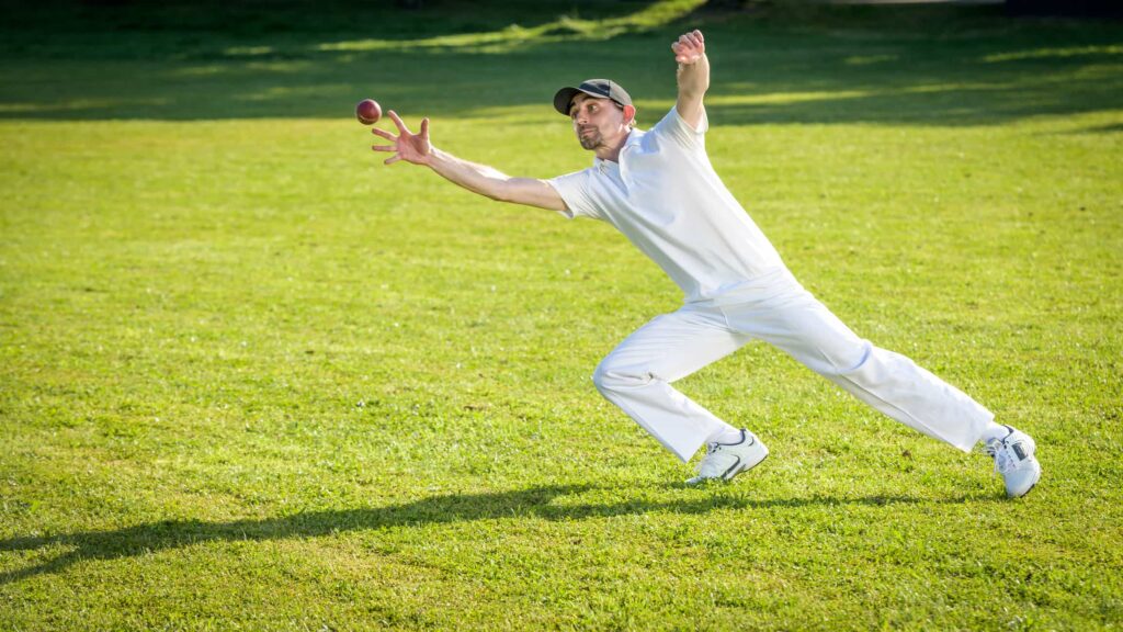 Smart Cricket Fielding Drills for Sharper Match Reactions