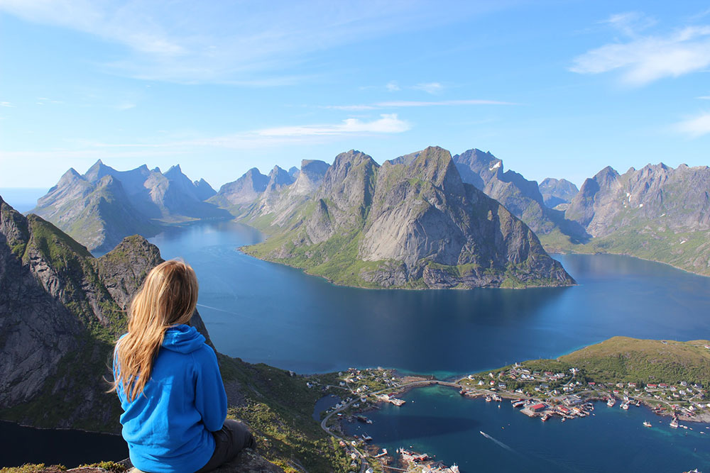 Solo Travel Confidence Tips for First Adventures